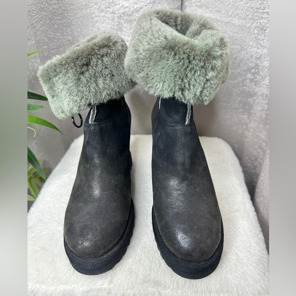 NEW ASH Yorki 100% Lamb Fur Wedge Leather Boots Black Women’s Sz EU 35 - Picture 3 of 11